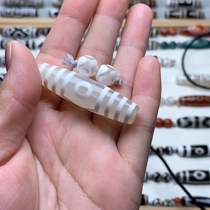 玛瑙/玉髓颈饰未镶嵌?****?