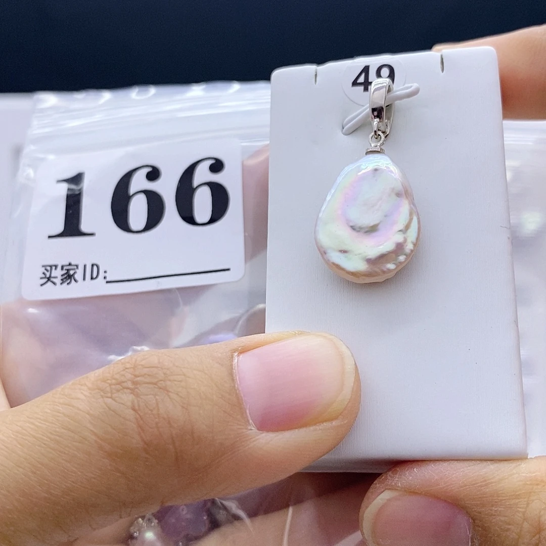 颈饰淡水珍珠钛钢