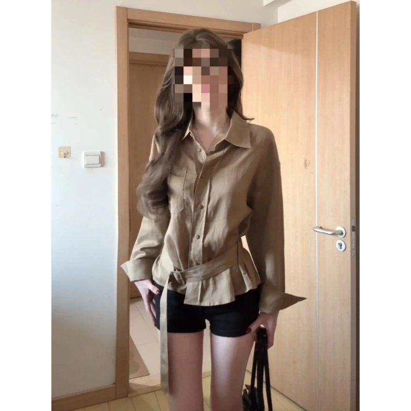 MARIE.COCO卡其色时髦洋气系带收腰外套女秋季新款紧身短裤两件套