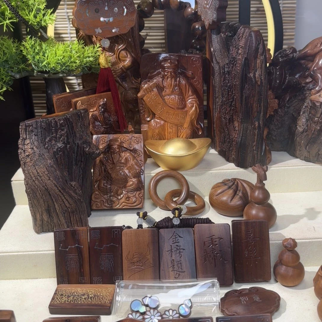 R****7雷击枣木雷击枣木