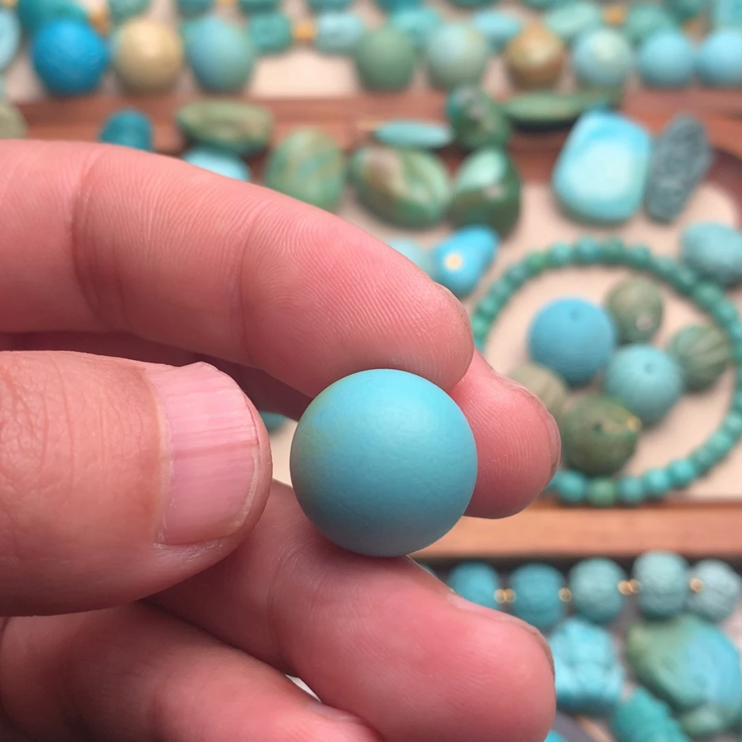 晌***分绿松石未镶嵌颈饰