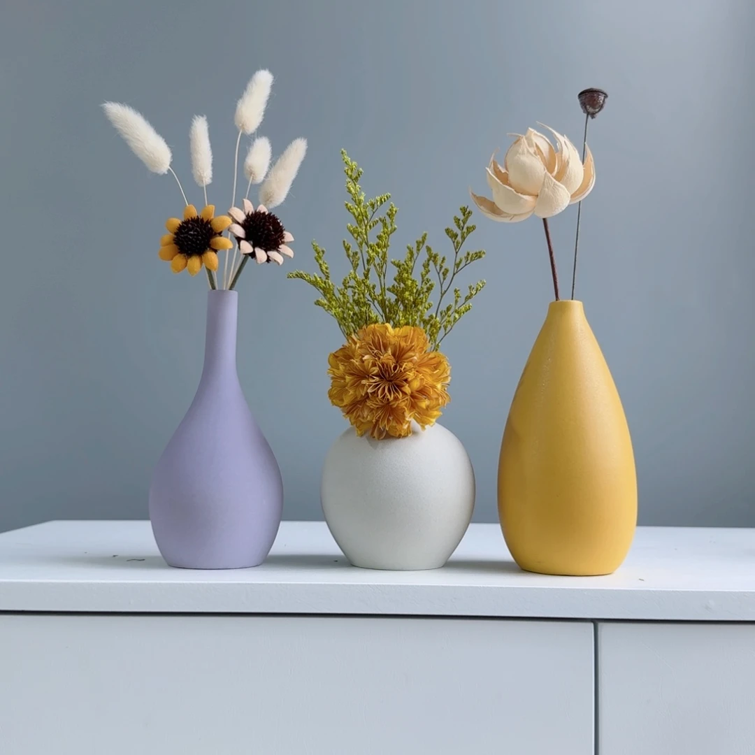摆件陶瓷小花瓶摆件含花总高约20-30cm