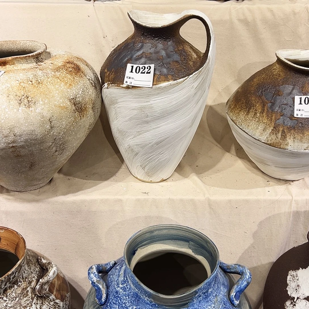 杨***子瓶1022高35口6无孔