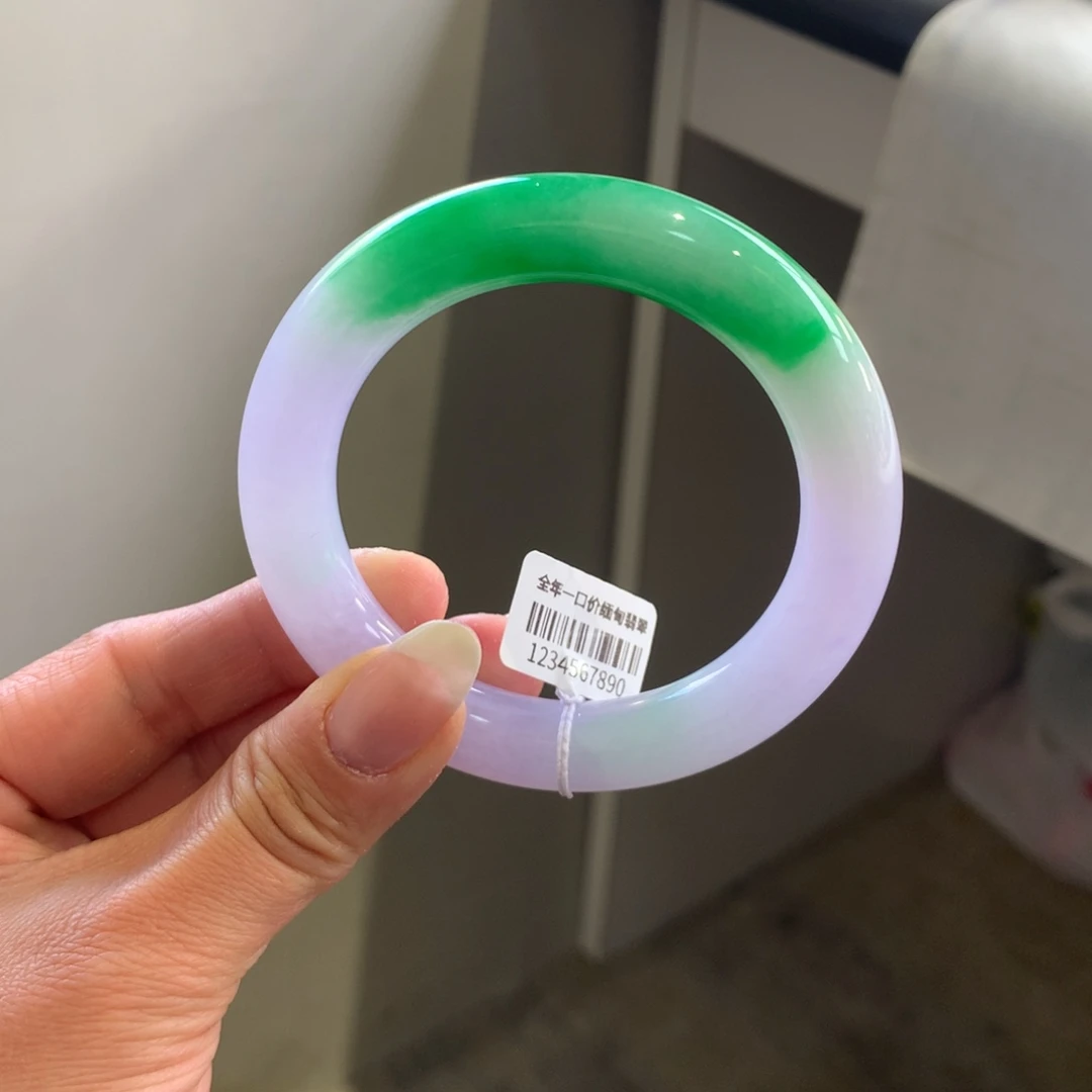 翡翠手镯未镶嵌冰春彩55.5圆条