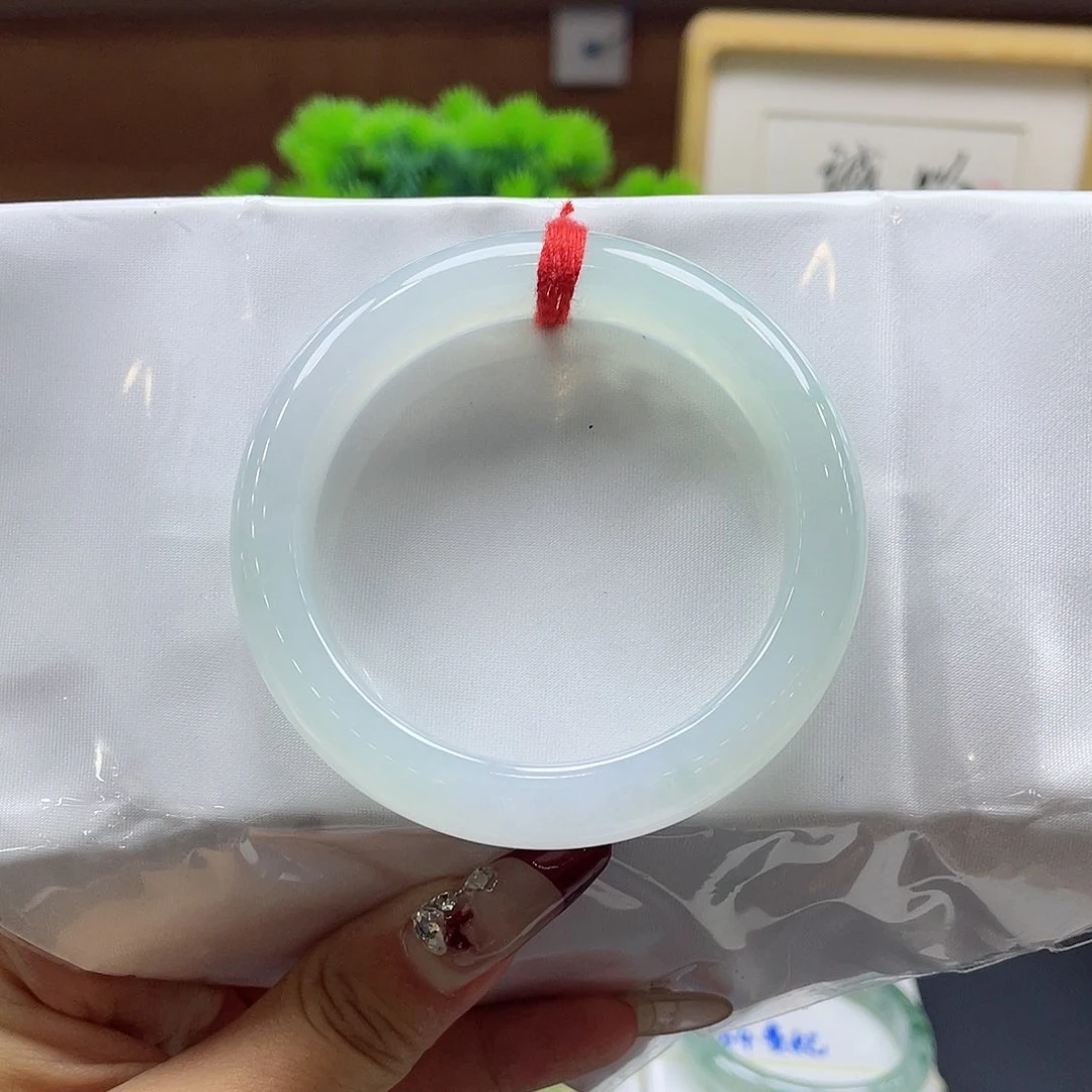翡翠手镯未镶嵌35 号链接
