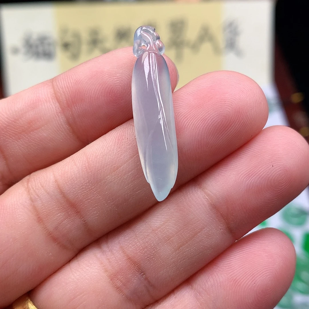 翡翠裸石缅甸天然A货翡翠冰种兰花