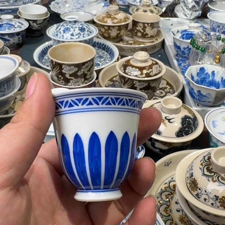 景德镇瓷器艺术精品鉴赏及鉴定