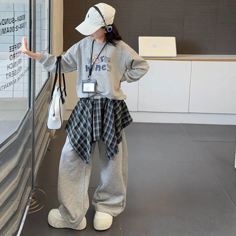 【嘻嘻柚】女童学院风圆领卫衣阔腿裤套装2025新秋季格子屁帘三件套