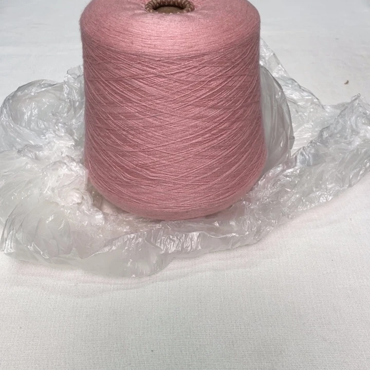 棉100羊绒粉色48/2 百分百羊绒
