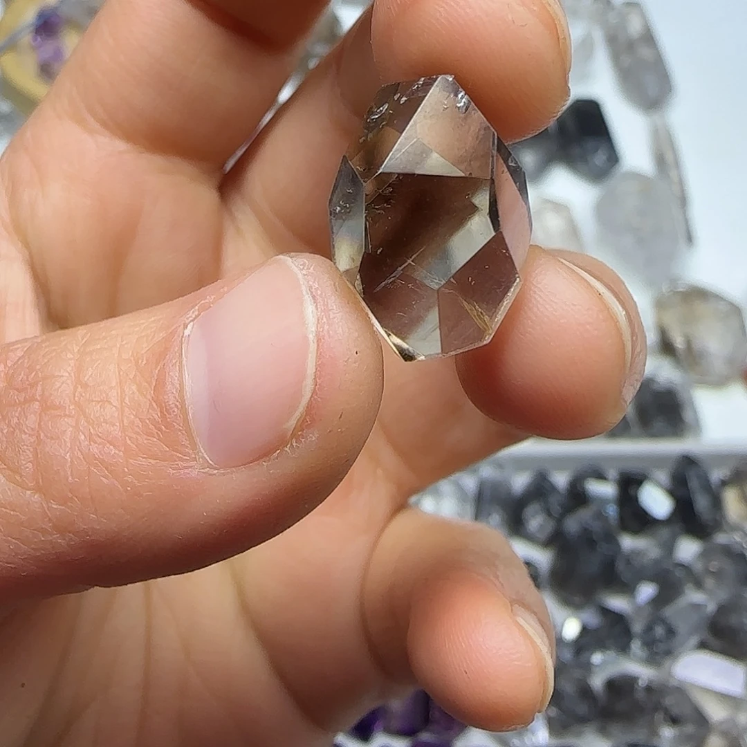 未镶嵌珠宝半成品水晶