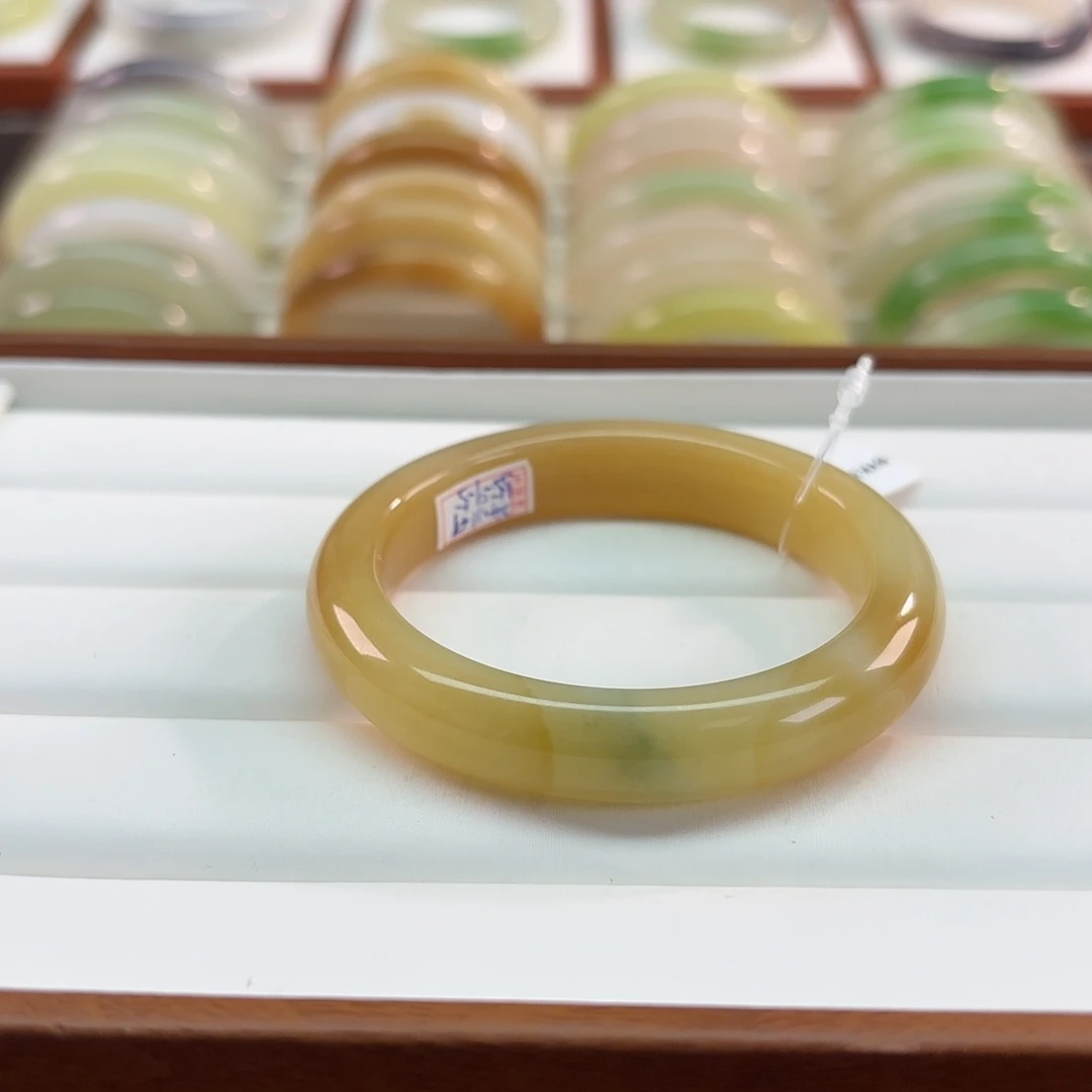 和田玉未镶嵌手镯【敦煌莫高窟】