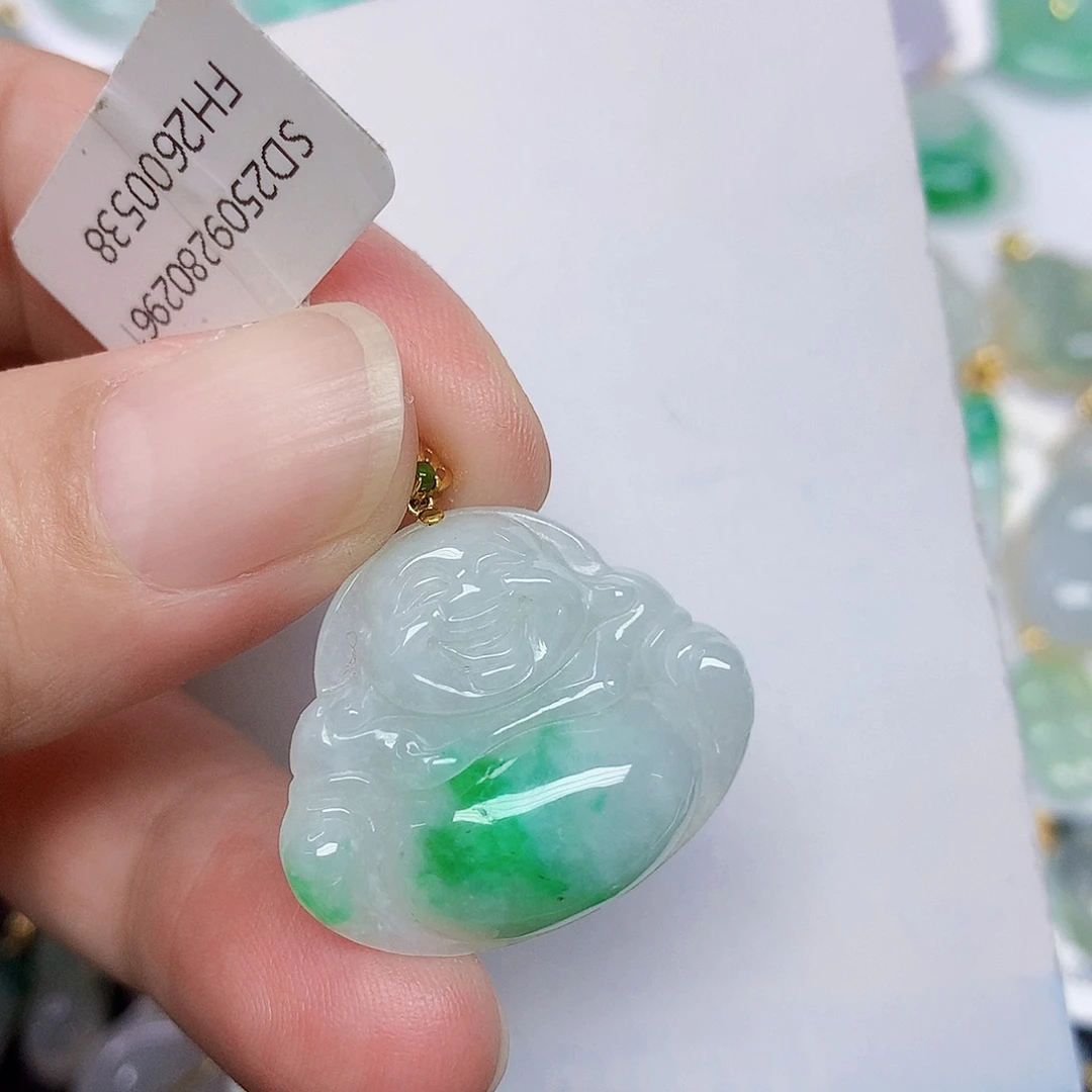 翡翠18K金镶嵌颈饰3577799