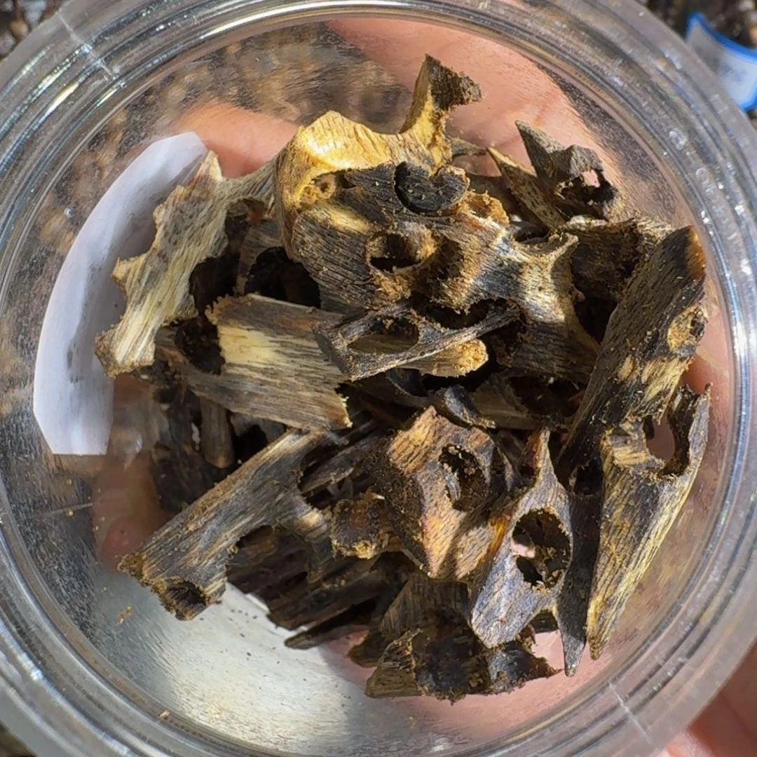 J***Y沉香沉香碎屑张勺子老料30克