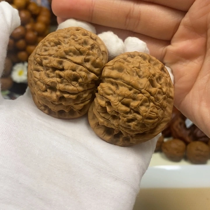文玩核桃吊坠官帽白茬全品