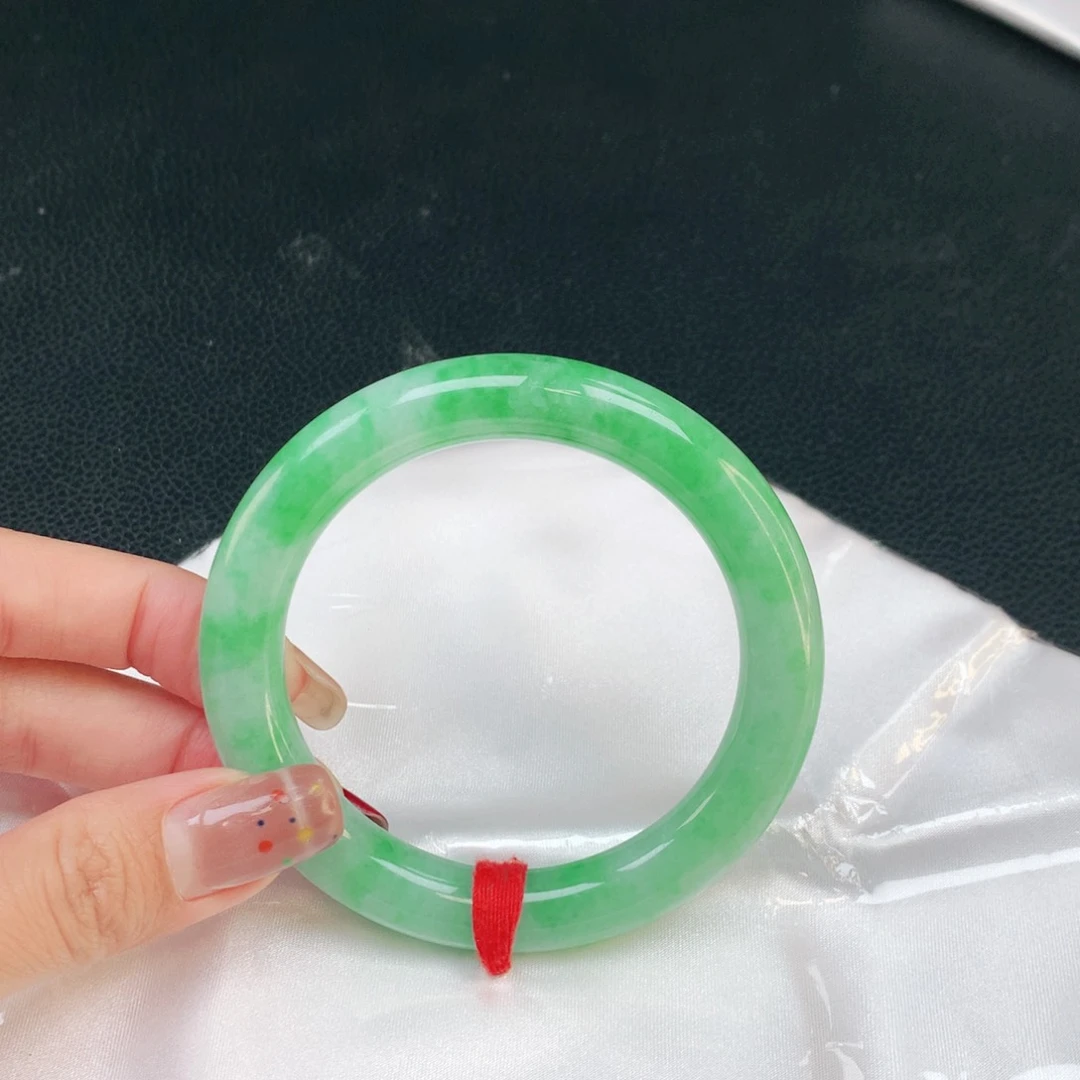 未镶嵌手镯翡翠707