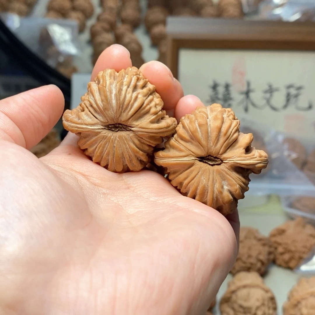 文玩核桃把件40四座楼