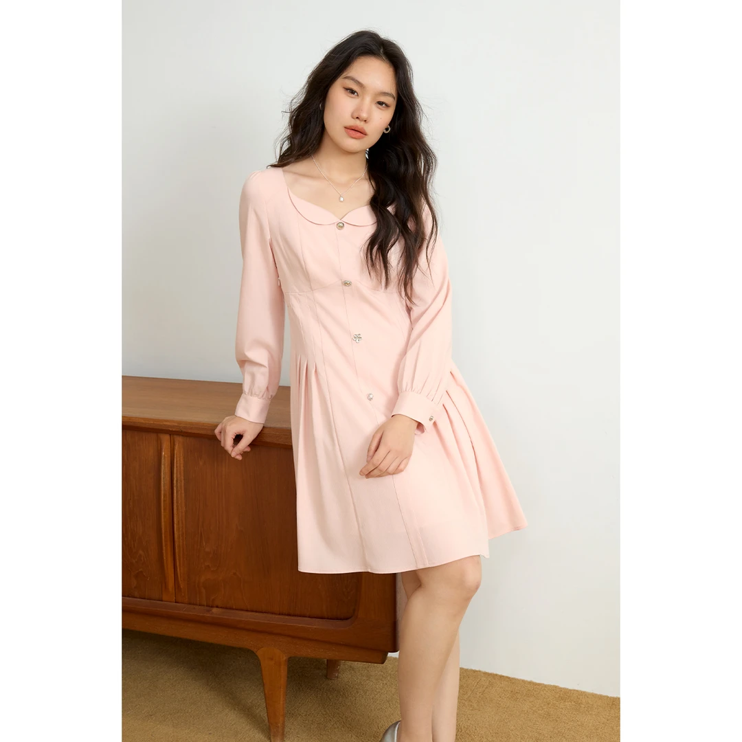 独束微胖大码女装欧若风方领连衣裙收腰显瘦小黑裙25DS81195