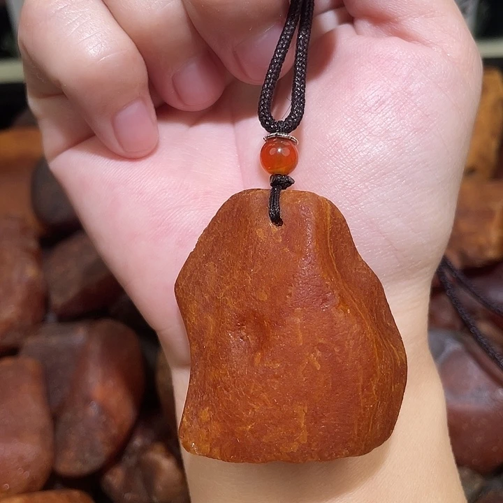 裸石琥珀未镶嵌花蜡全皮吊坠把件