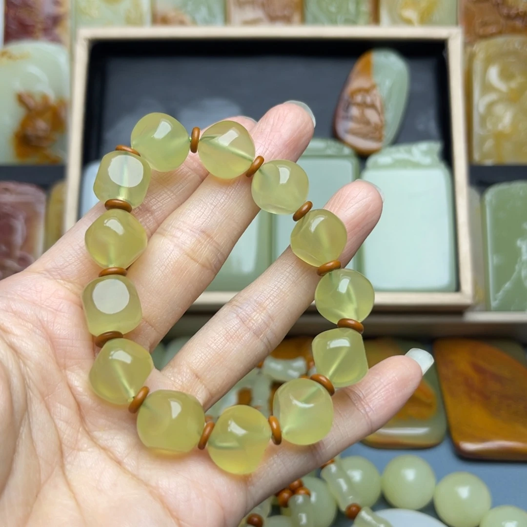 九***宿直播间推荐好物-方解玉