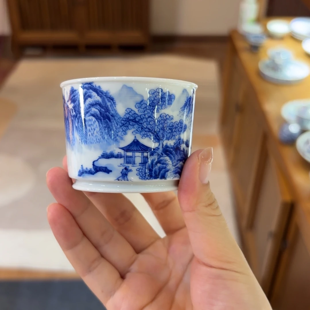 杯子…………………………………………