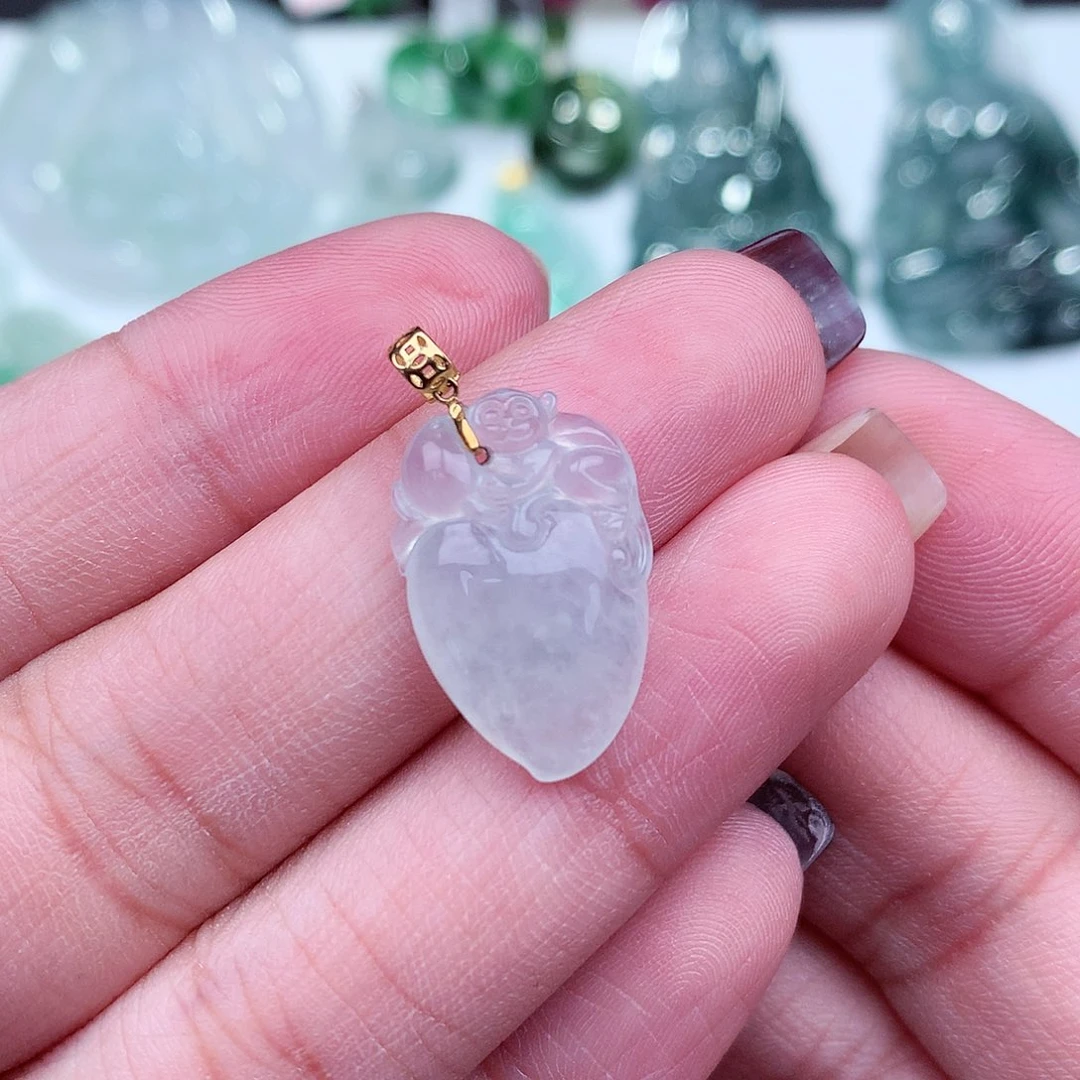 翡翠吊坠(不含链)18K金镶嵌