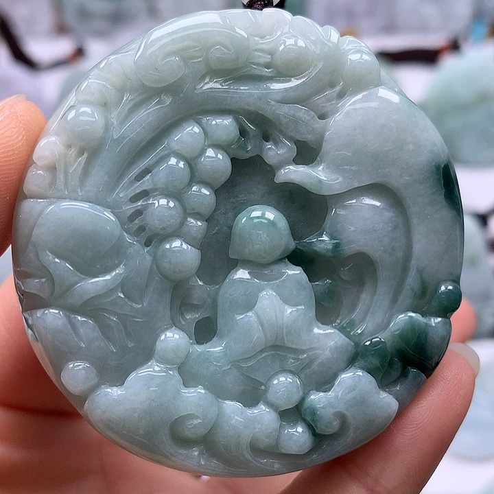 翡翠未镶嵌颈饰悟道两面工艺福利