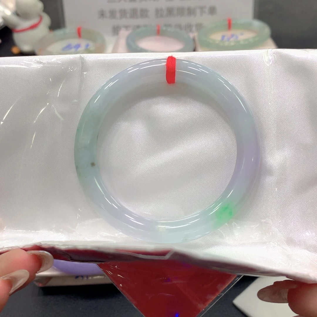 翡翠未镶嵌手镯54