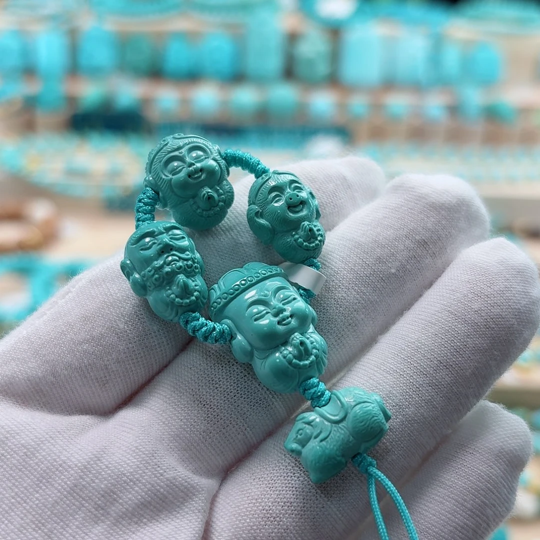 绿松石未镶嵌珠宝奇石