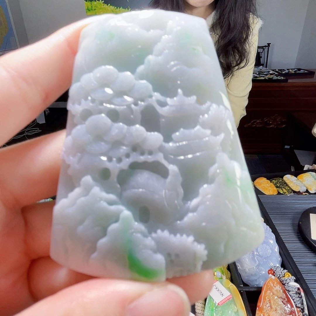颈饰未镶嵌翡翠翡翠