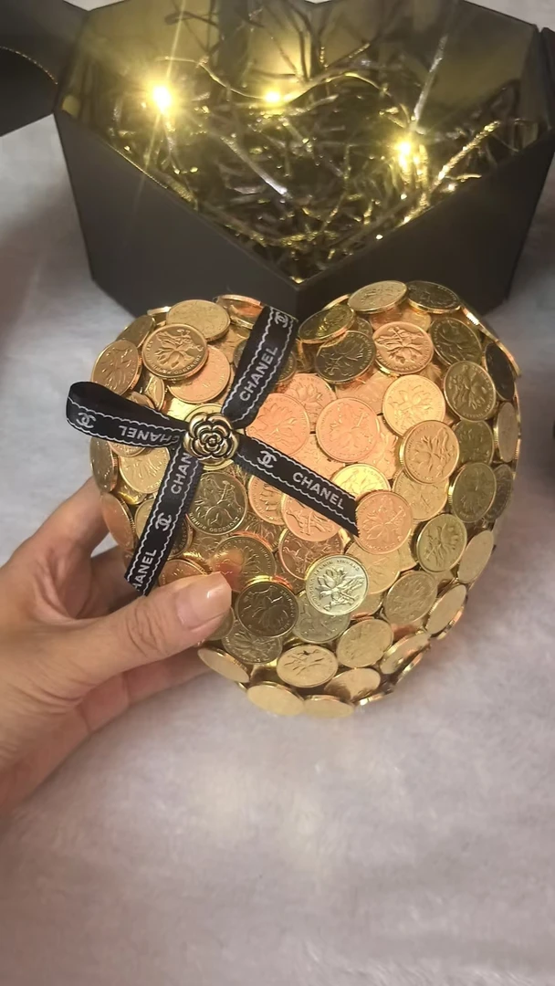 爱心硬币5毛七夕生日送男女朋友情人老婆创意轻奢礼物