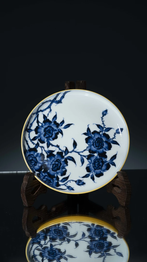 【洪印慕明】-青花黄釉折枝月季花壶承