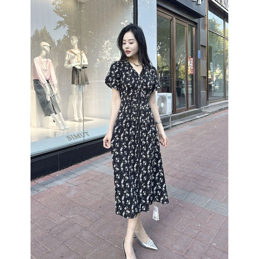 思慕缇显瘦气质连衣裙