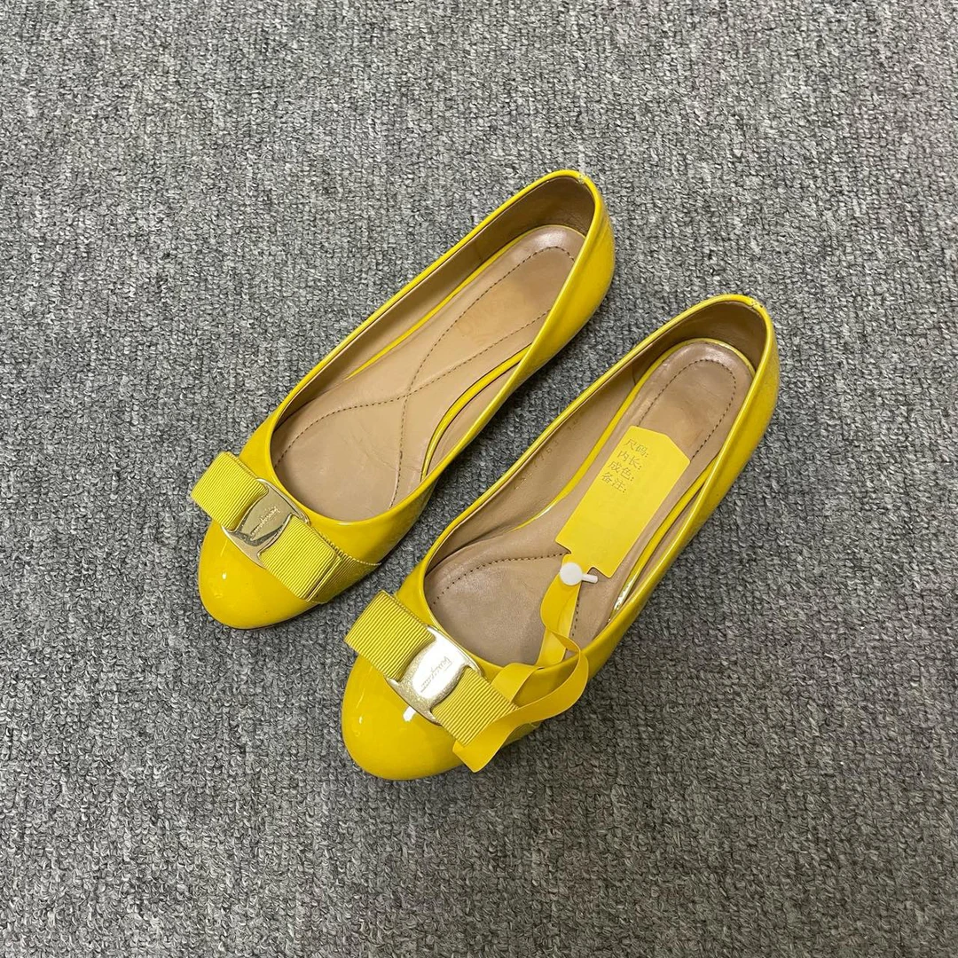 95新 FERRAGAMO/菲拉格慕 （有盒）平底休闲鞋  36码/8363