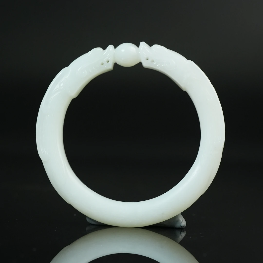 清代和田玉双龙戏珠手镯LFJ250117041