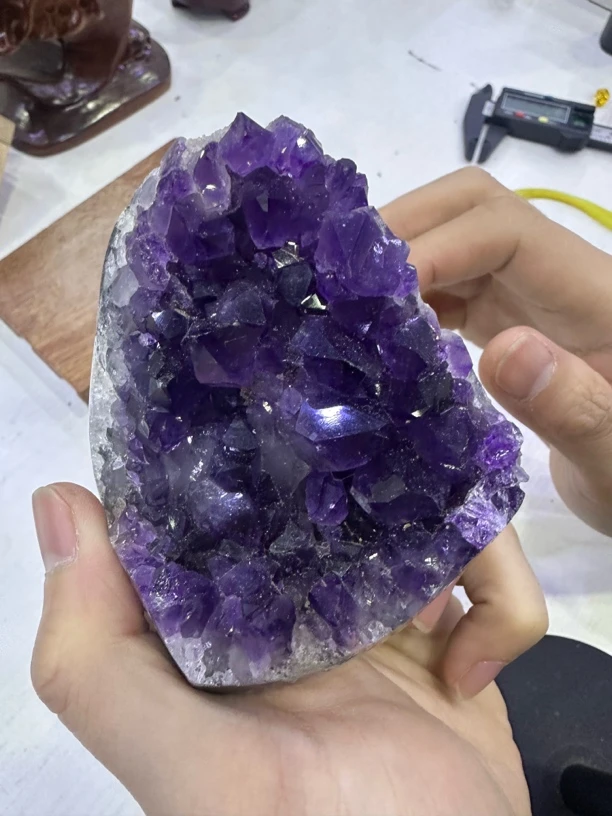 巴西乌拉圭紫水晶摆件