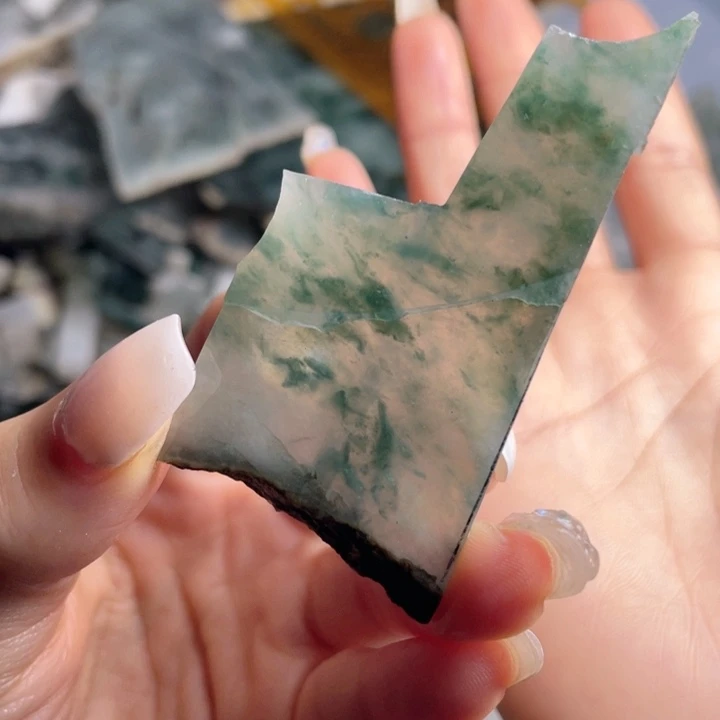 定制翡翠未镶嵌天然翡翠