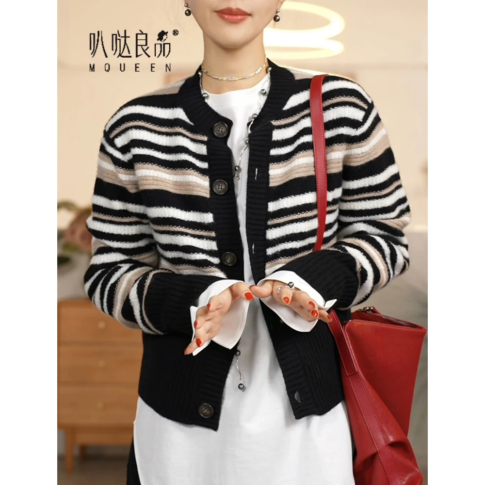 【叭哒不惑】调温剂 山羊绒时尚条纹圆领秋冬毛针织衫撞色开衫毛衣