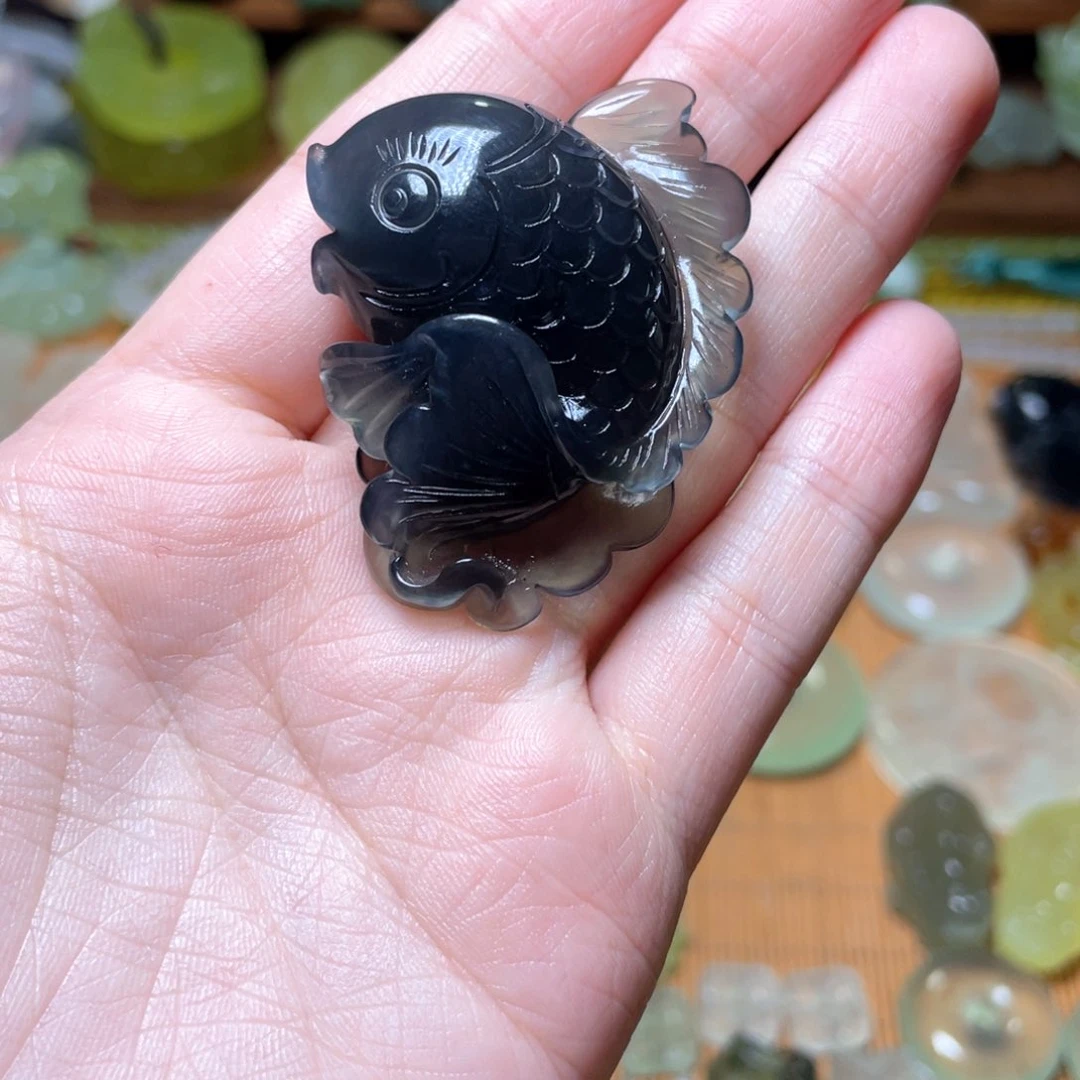 蛇纹石玉未镶嵌吊坠小**.