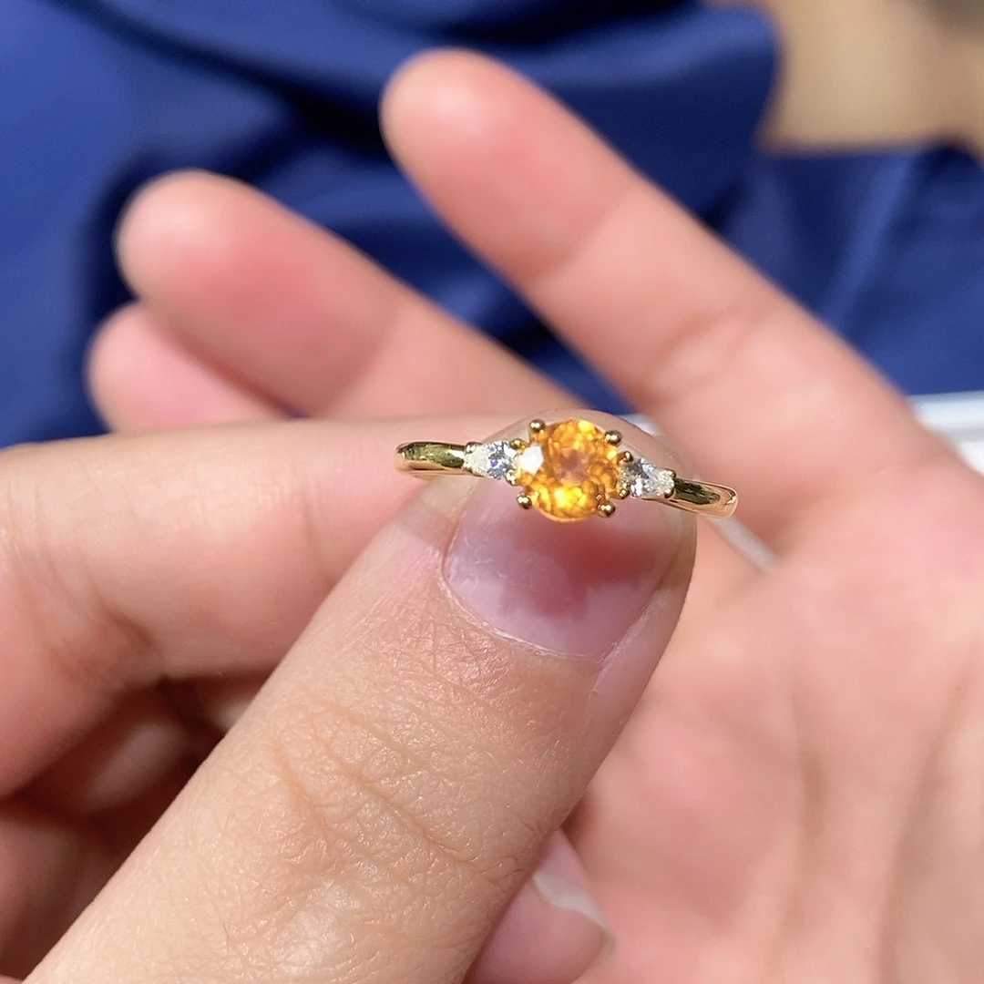 戒指银S925镶嵌石榴石（芬达石）