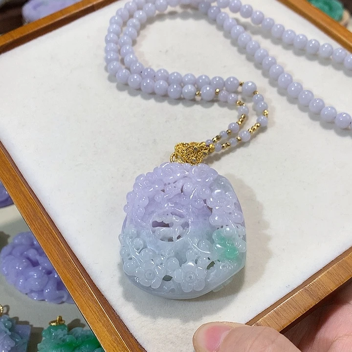 翡翠未镶嵌颈饰翡翠吊坠