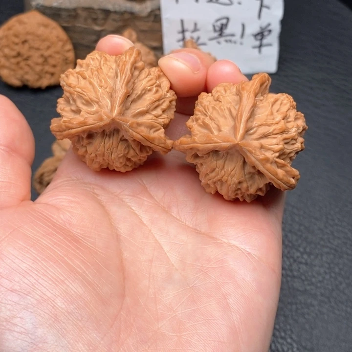 桃核把件尺寸40三棱