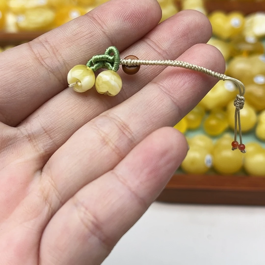蜜蜡未镶嵌裸石天然