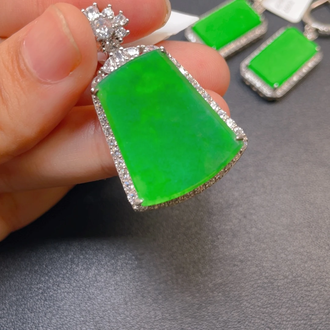 翡翠银S925镶嵌吊坠(不含链)