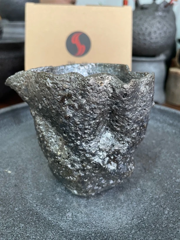 荥经黑砂手工公道杯