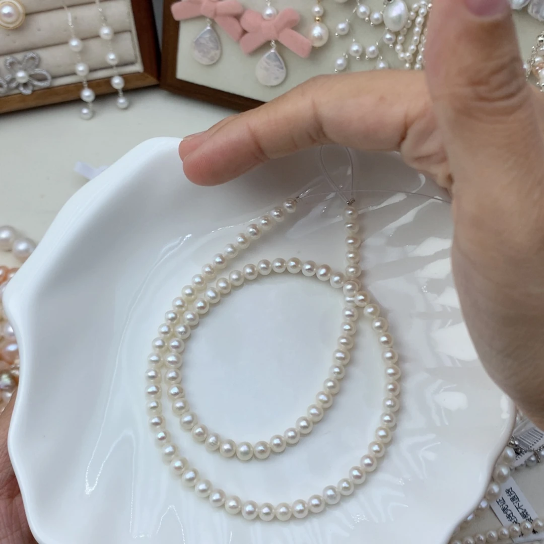 颈饰淡水珍珠合金