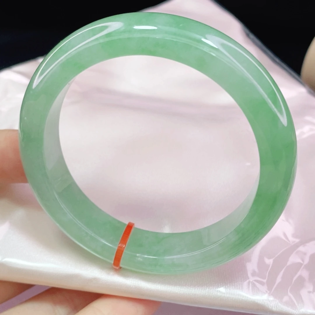 未镶嵌手镯翡翠52.6正圈