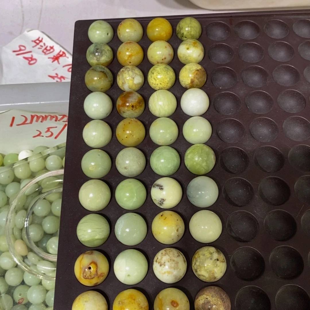 蛇纹石玉未镶嵌毛衣链61