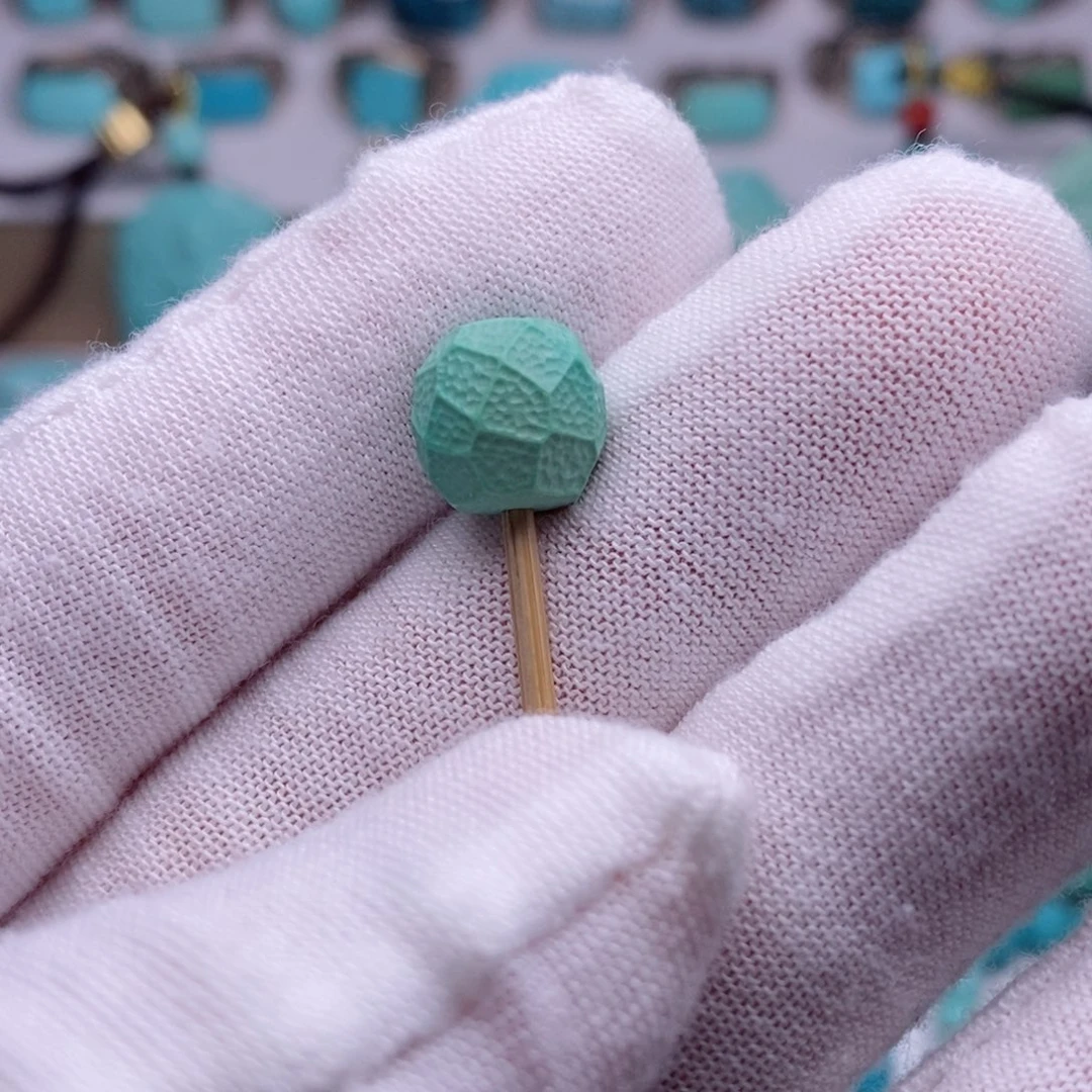 绿松石挂件未镶嵌