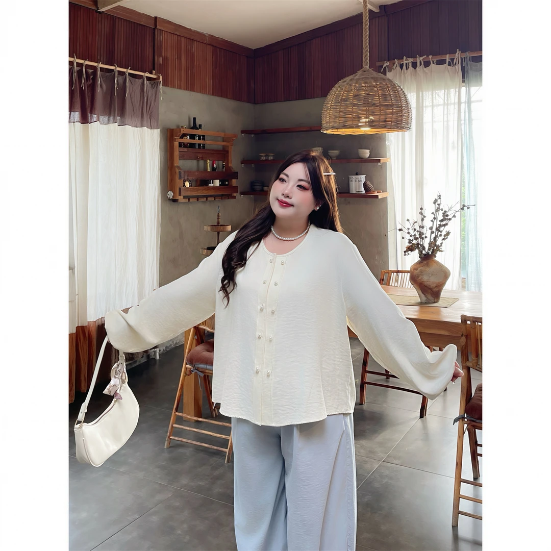 大码女装秋季简约花契200斤胖mm多巴胺色柔软亲肤奶皮上衣4260-C