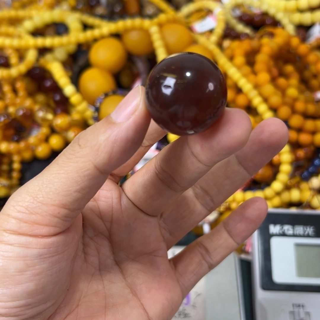 未镶嵌琥珀珠宝奇石848